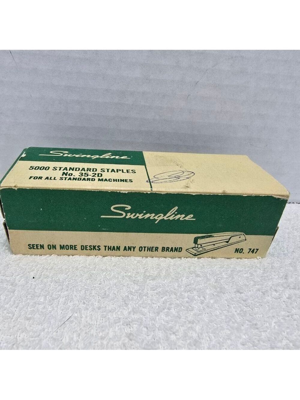 vintage Swingline No. 35-2D staples. 1950s to 1960s not completely full